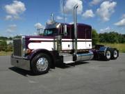 2007 Peterbilt 379 Purple