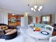 Wanna live like a king in New York?