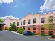 Looking for a place to stay in Kearneysville West Virgina? 
