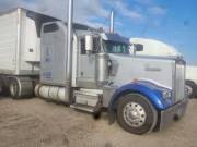1999 Kenworth W900L Semi-Tractor – For Sale