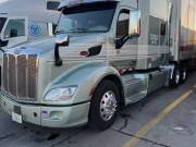 2019 Peterbilt 579 Semi-Tractor 