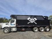 2016 Freightliner 114SD Grapple Truck